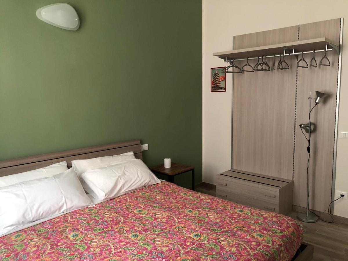 Triquetra Hotel Ferrara Luaran gambar