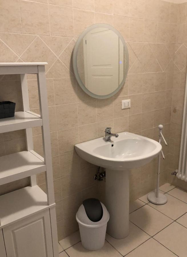 Triquetra Hotel Ferrara Luaran gambar