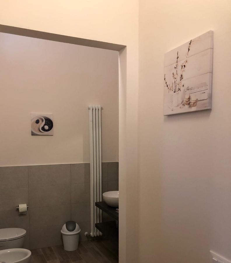 Triquetra Hotel Ferrara Luaran gambar